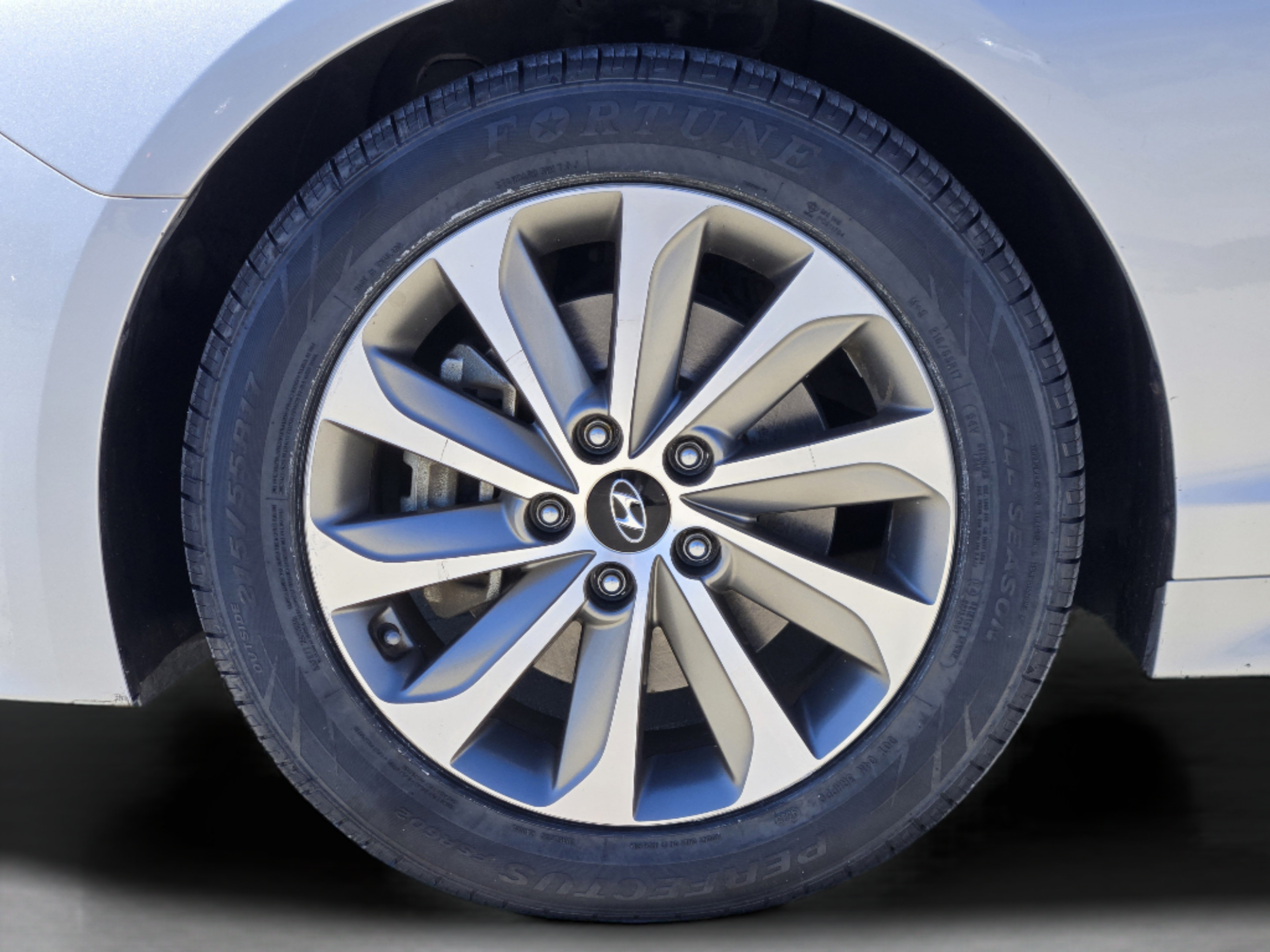 Used 2015 Hyundai Sonata Sport FWD image 11