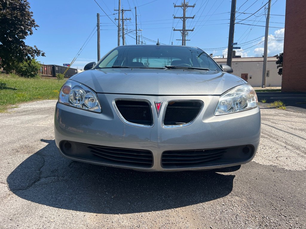 Used 2008 Pontiac G6 Sedan image 2