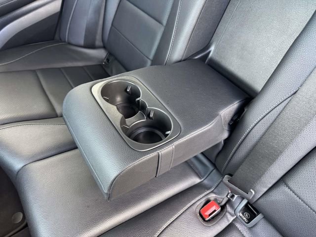 Used 2022 Mercedes-Benz GLE 450 4MATIC image 7