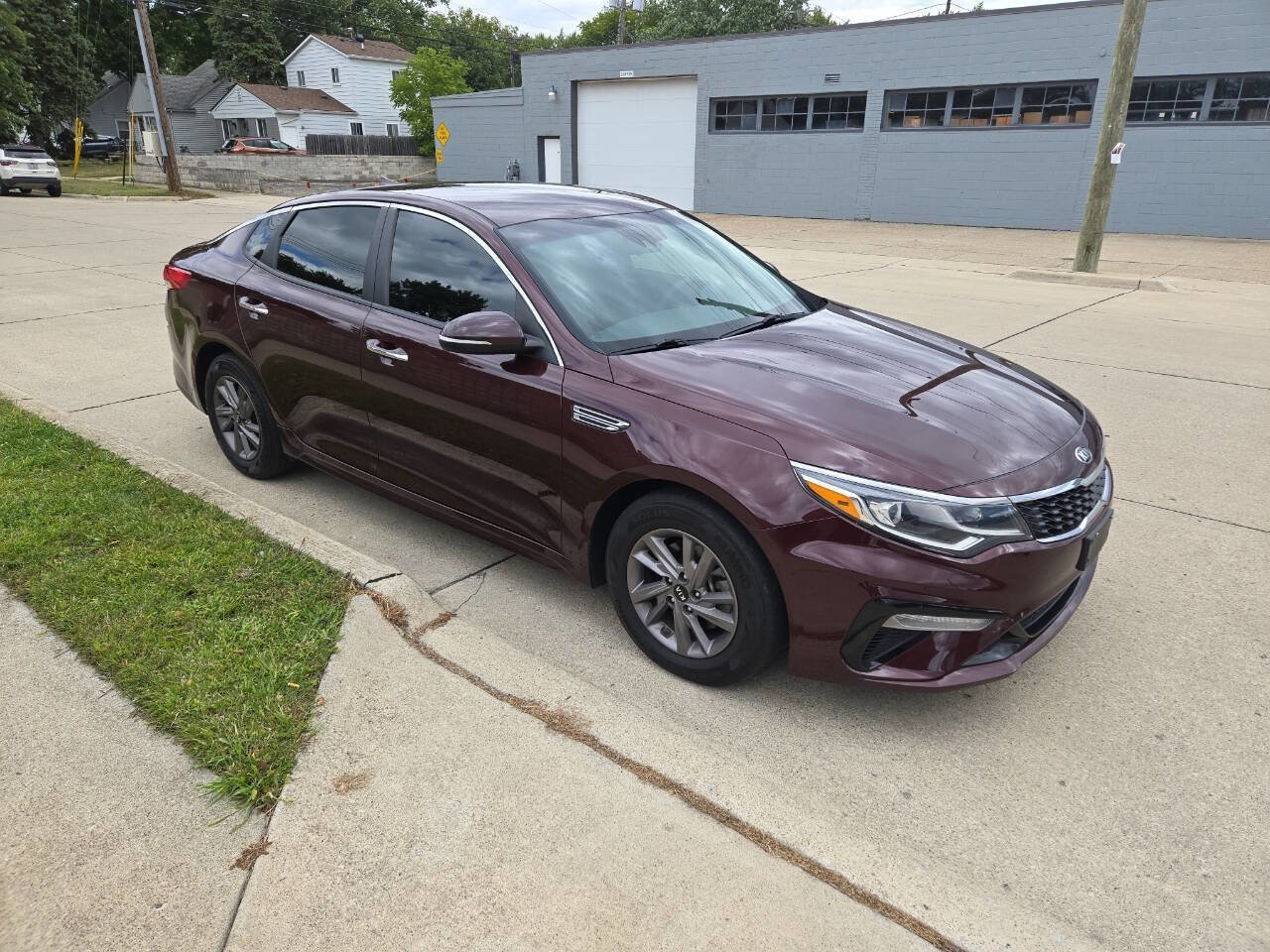 Used 2020 Kia Optima LX image 6