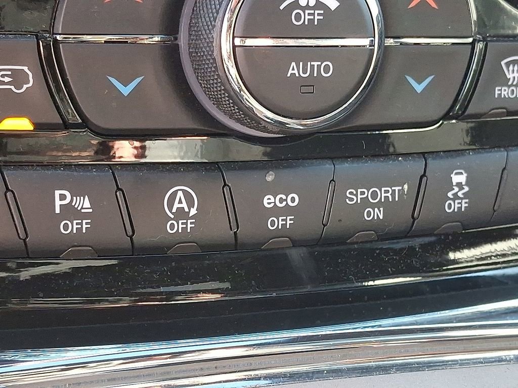 Used 2019 Jeep Grand Cherokee Altitude image 20