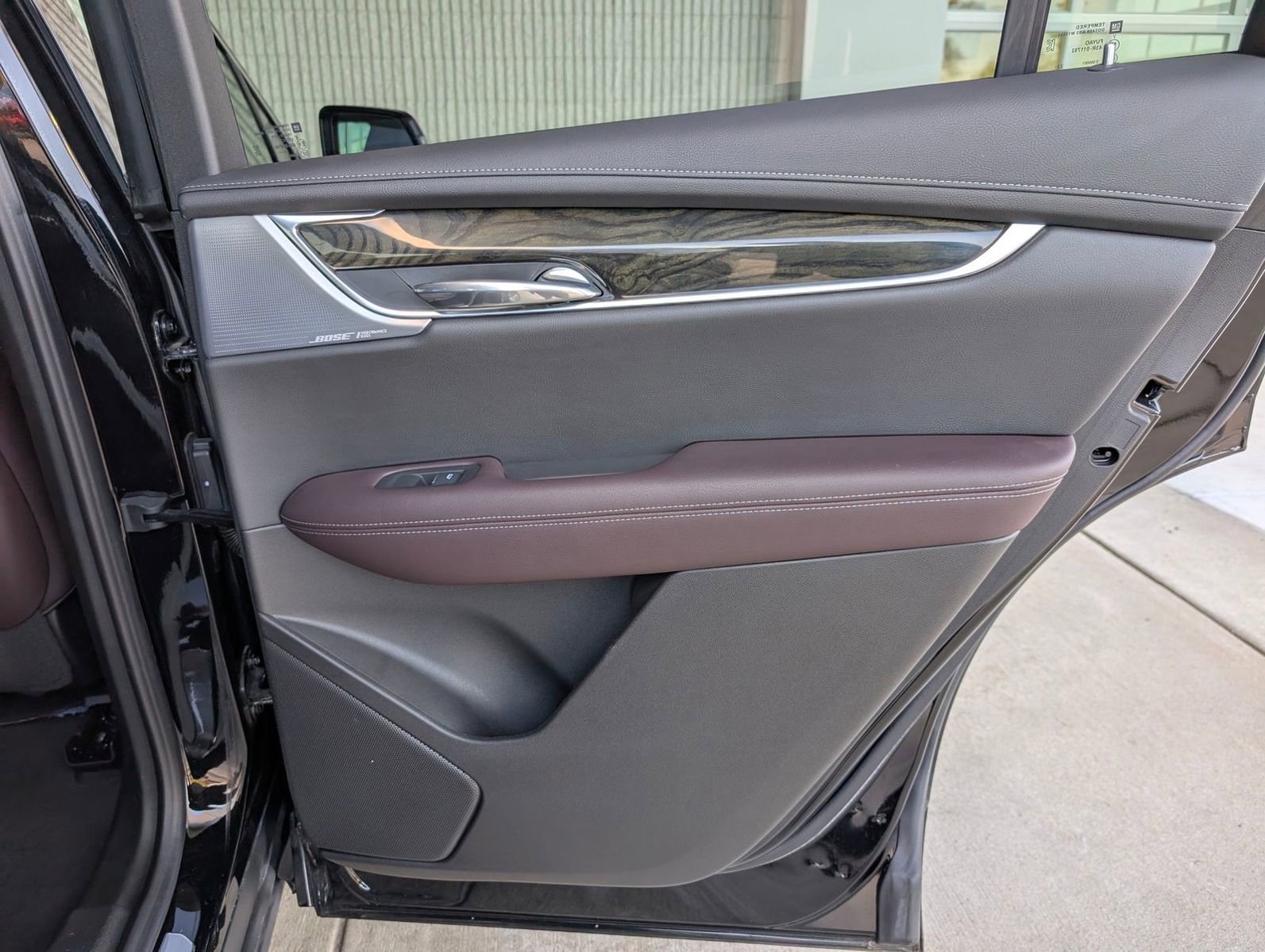 Used 2023 Cadillac XT6 Premium Luxury image 35