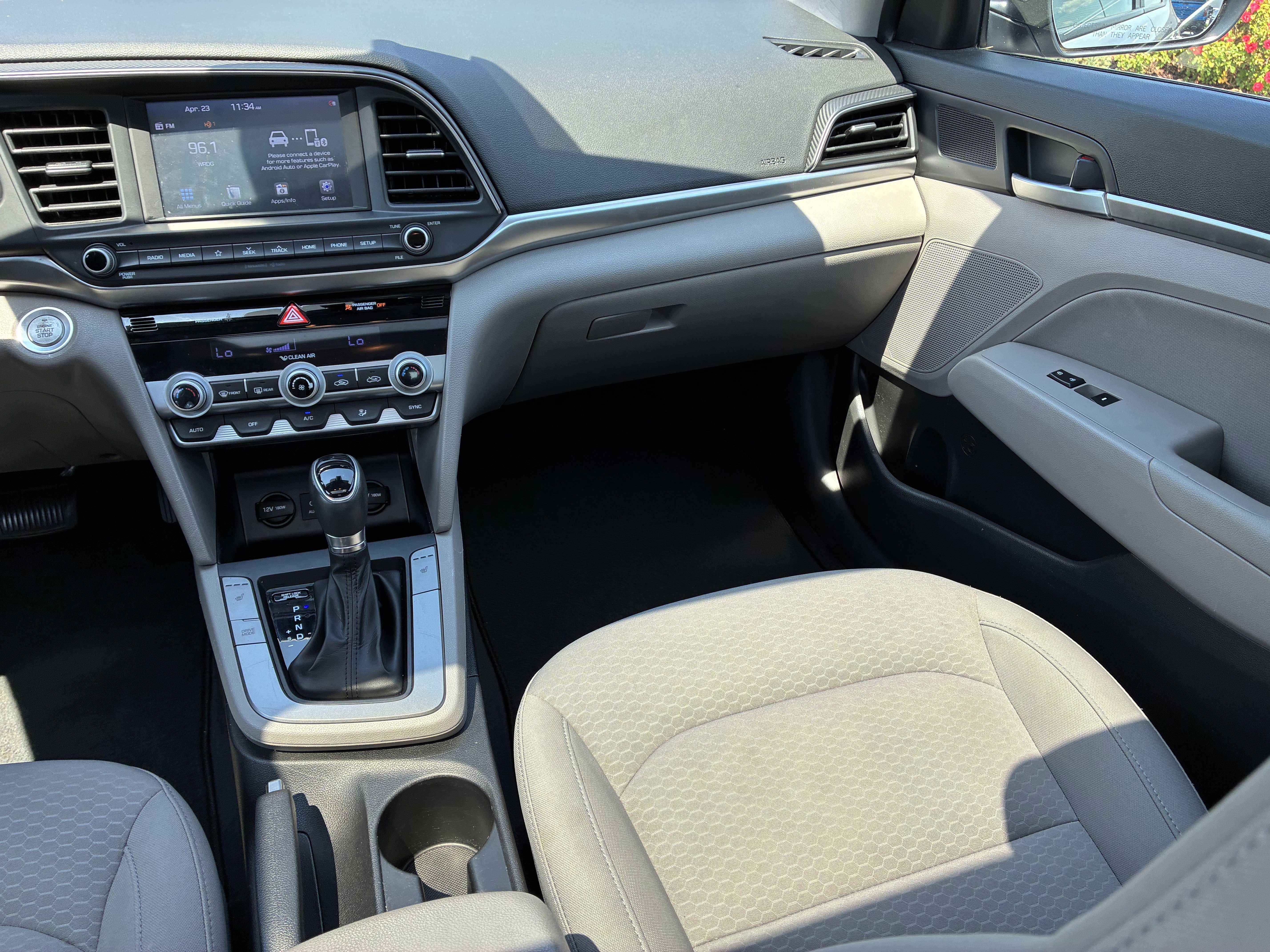 Used 2020 Hyundai Elantra Value Edition FWD image 19