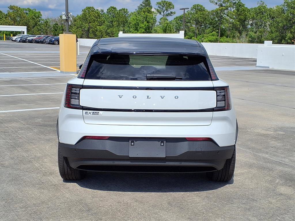 New 2026 Volvo EX30 Ultra w/ Protection Package Premier image 6