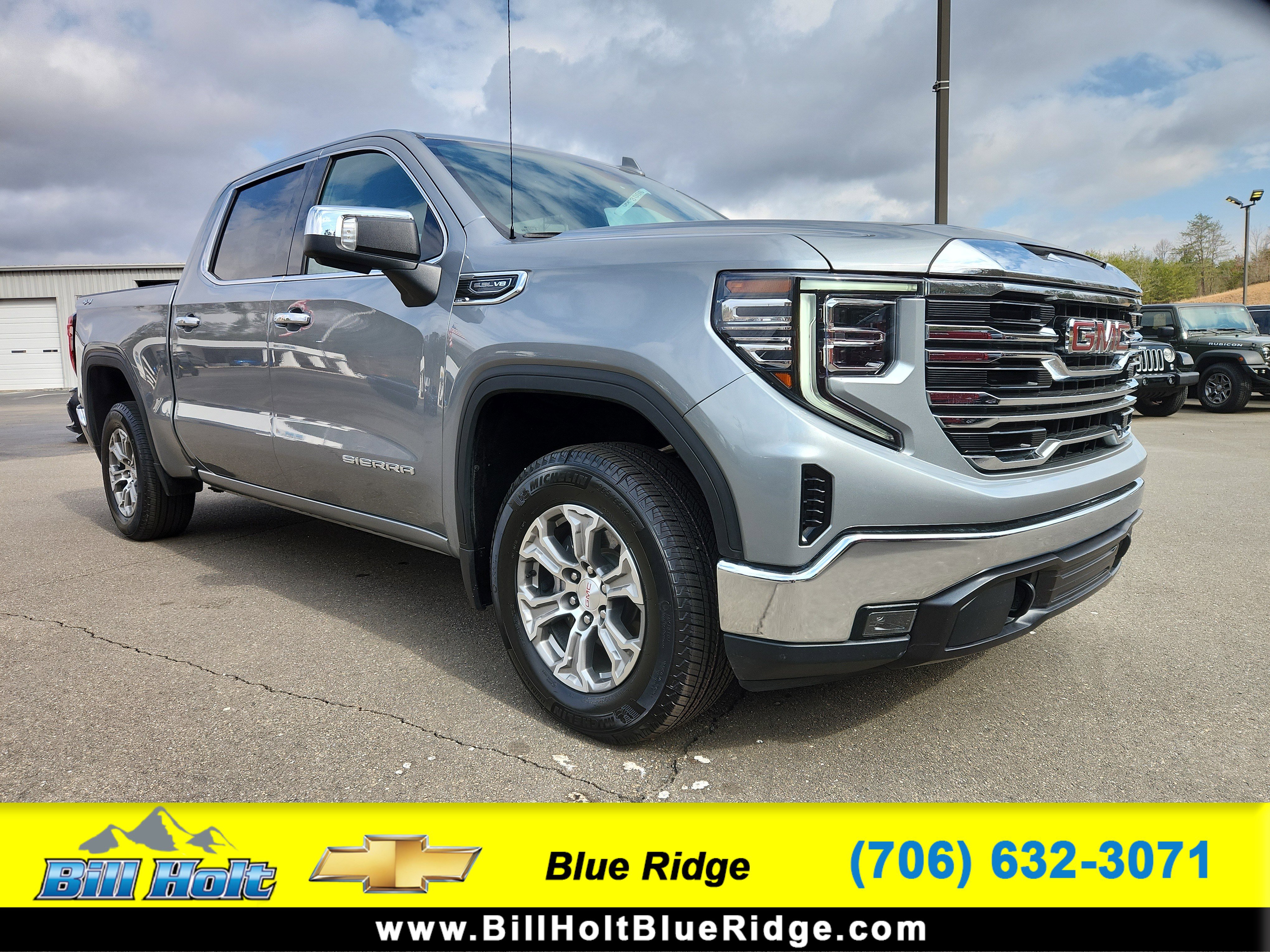 Used 2025 GMC Sierra 1500 SLT image 9