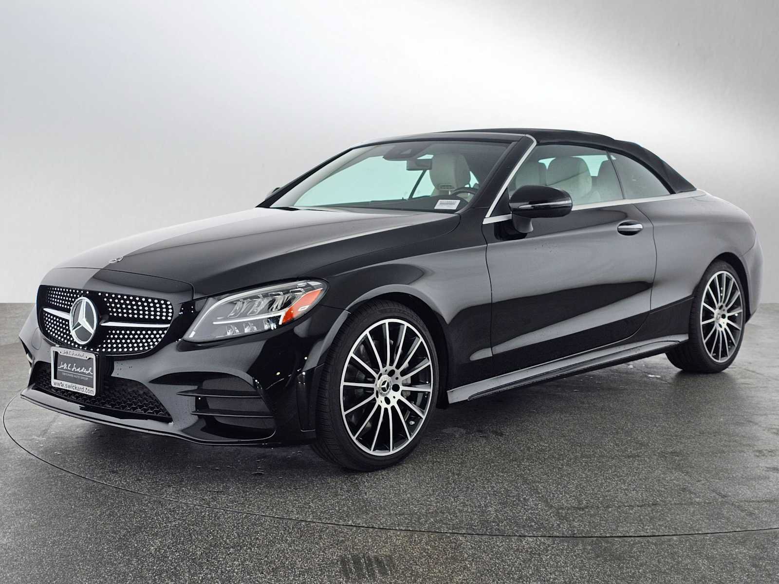 Used 2023 Mercedes-Benz C 300 Cabriolet image 7