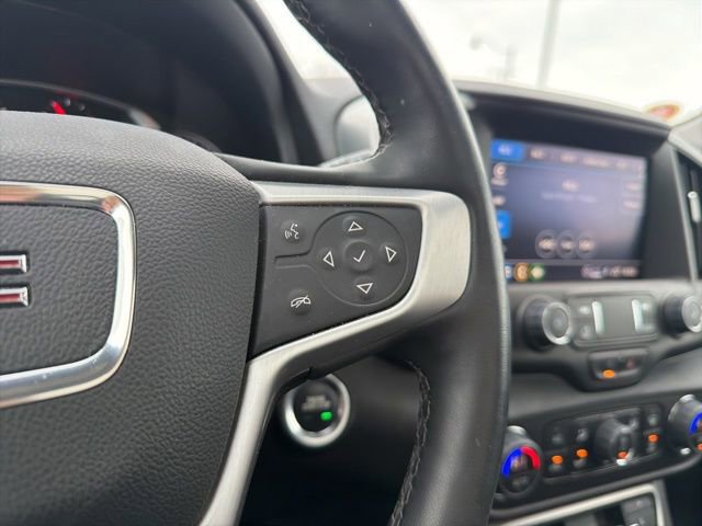 Used 2023 GMC Terrain SLT image 50