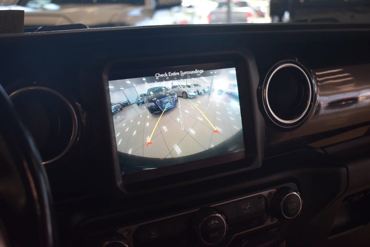 Used 2020 Jeep Wrangler Unlimited Sahara image 61