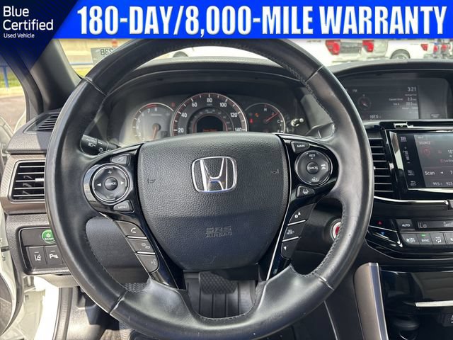 Used 2017 Honda Accord Touring image 23