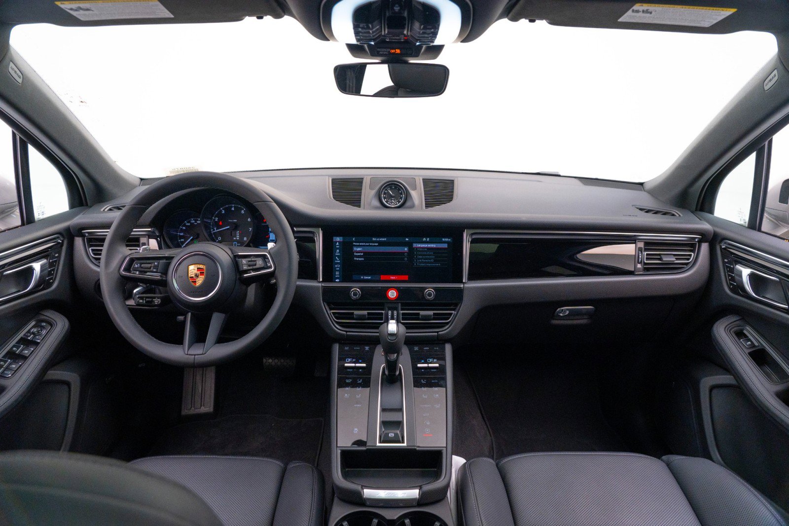 New 2025 Porsche Macan image 16