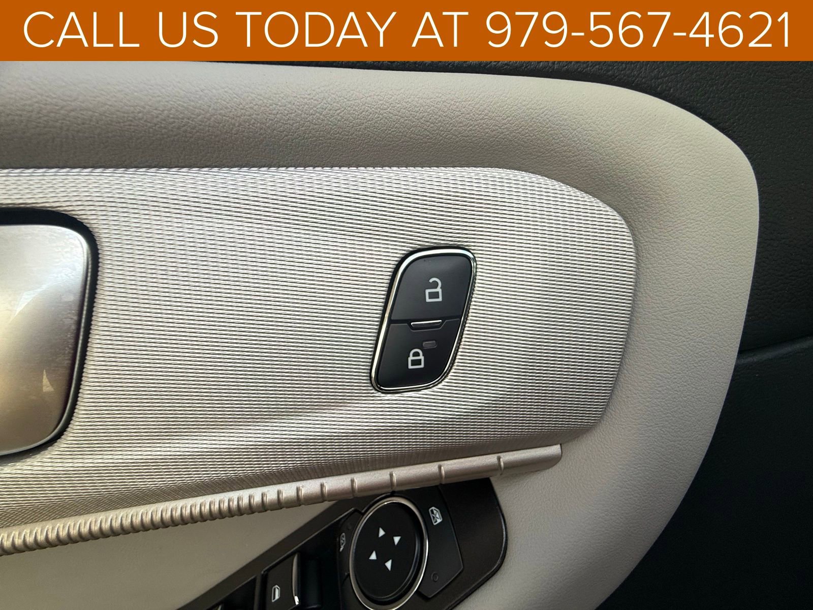 New 2026 Ford Explorer Active image 10