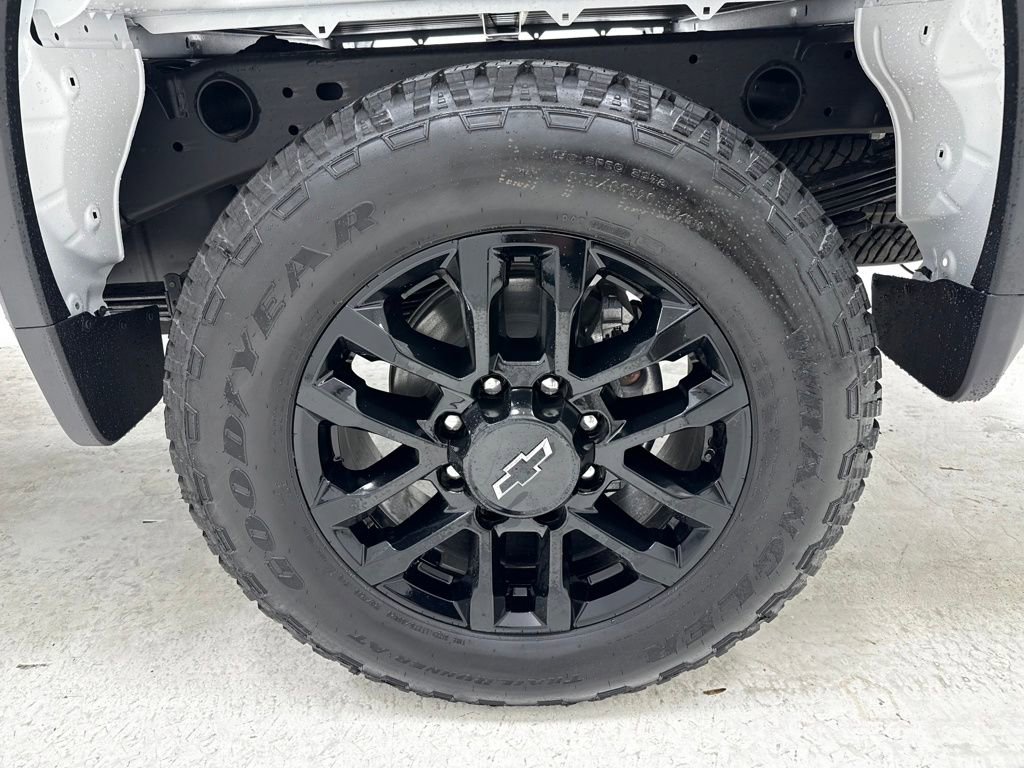 New 2026 Chevrolet Silverado 2500 Custom w/ Custom Value Package image 8