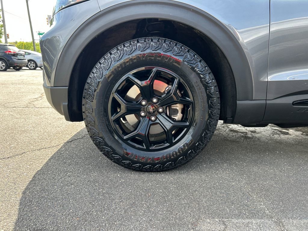 Certified 2023 Ford Explorer Timberline image 28