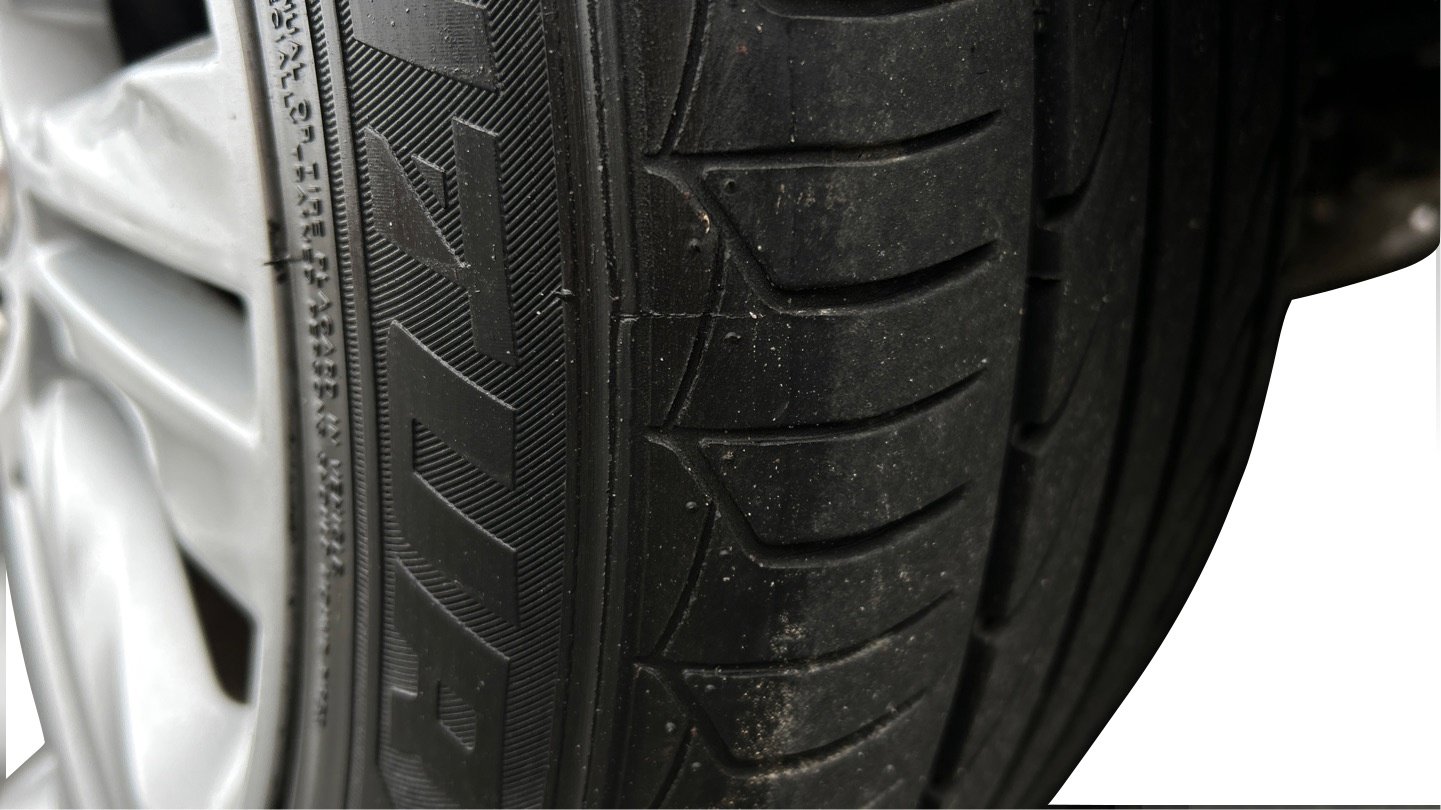 Used 2016 Jaguar XF Premium image 50