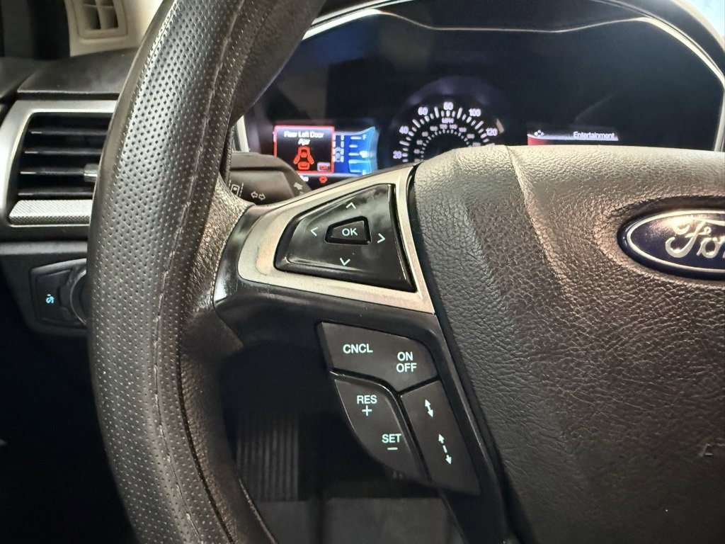 Used 2019 Ford Fusion S image 15