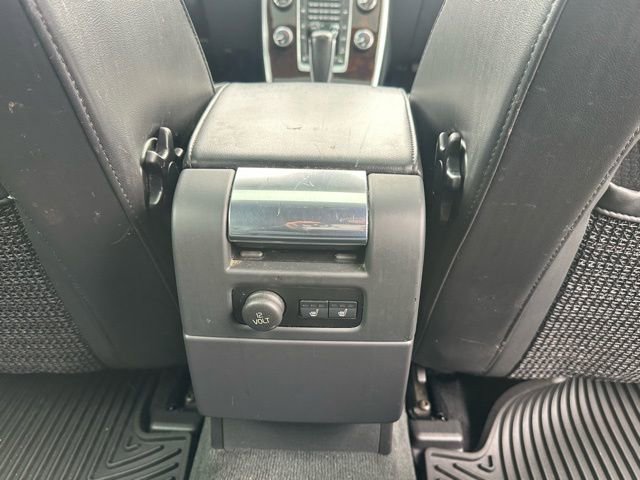 Used 2012 Volvo XC70 3.2 Premier image 33