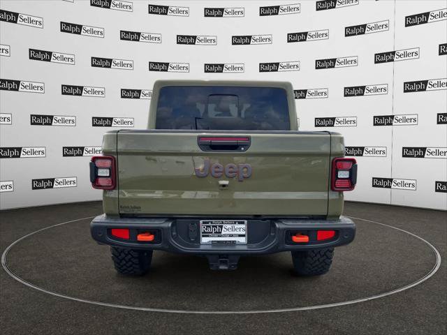 Certified 2025 Jeep Gladiator Mojave AWD/4WD image 5