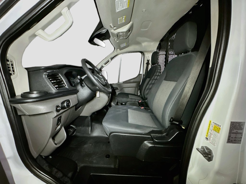 Used 2025 Ford Transit 250 Low Roof w/ Exterior Upgrade Package RWD image 18