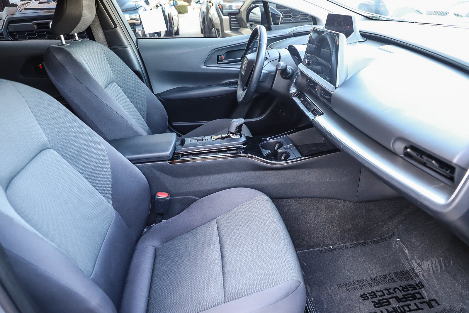 Certified 2024 Toyota Prius LE FWD image 16