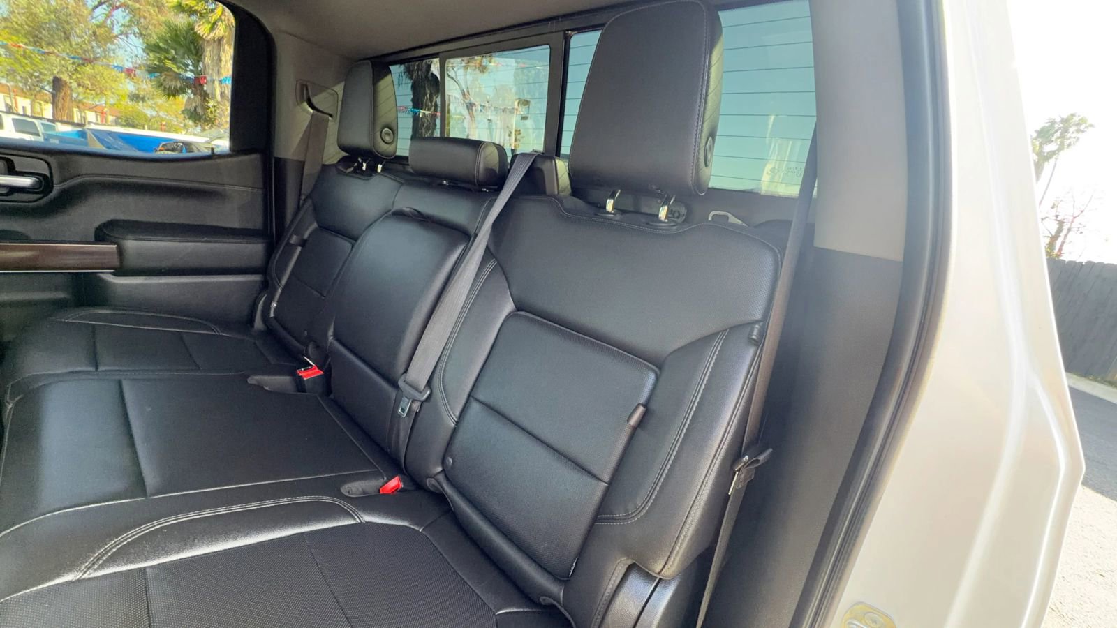 Used 2019 GMC Sierra 1500 SLT w/ SLT Premium Plus Package AWD/4WD image 33