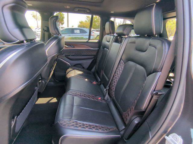 Certified 2022 Jeep Grand Cherokee Summit w/ Adv Protech Group IV image 16