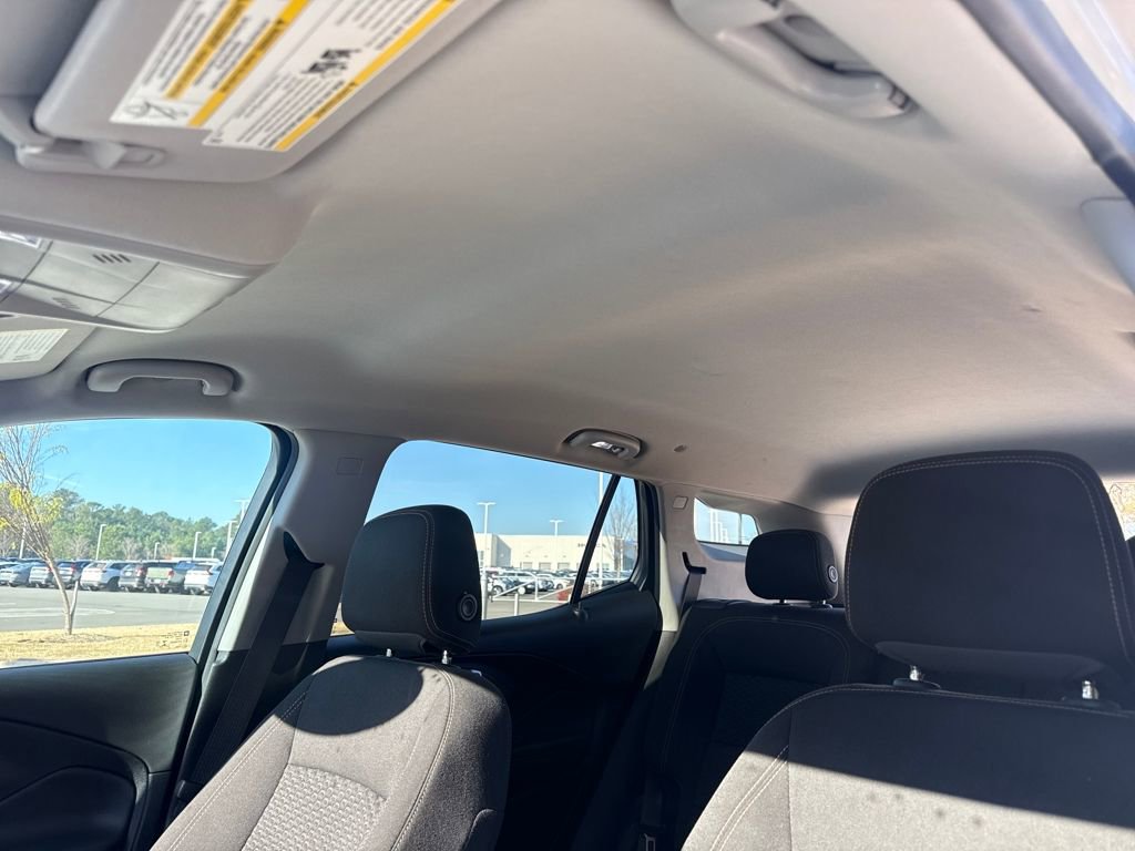 Used 2020 GMC Terrain SLE w/ Driver Convenience Package AWD/4WD image 25