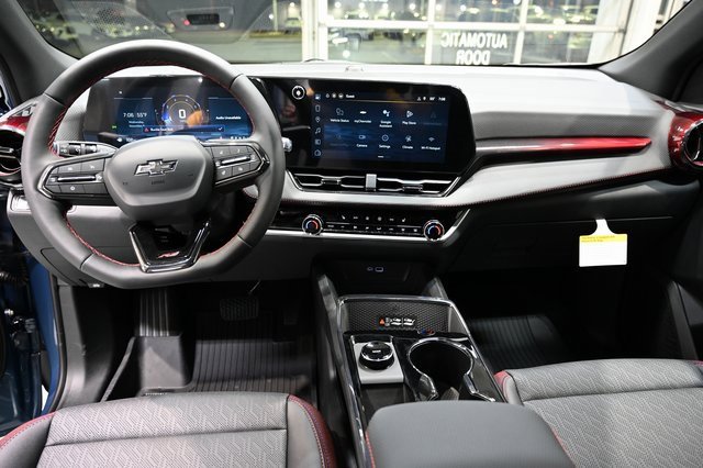 New 2026 Chevrolet Equinox RS w/ LPO, Floor Liner Package image 12