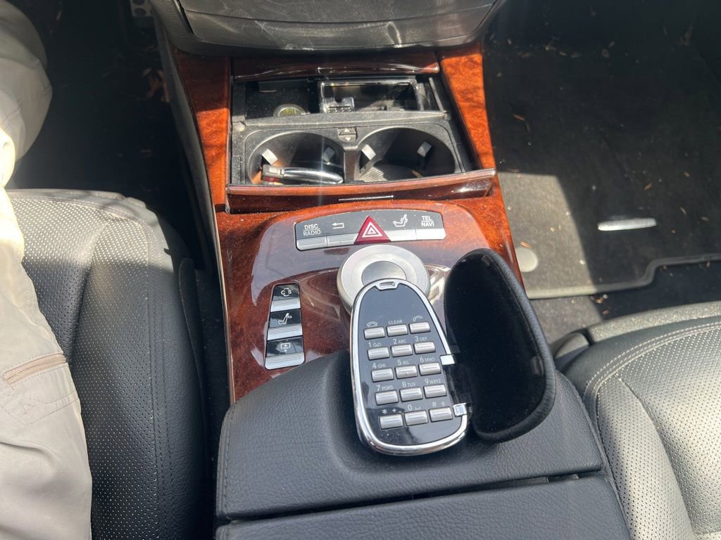 Used 2010 Mercedes-Benz S 550 image 9