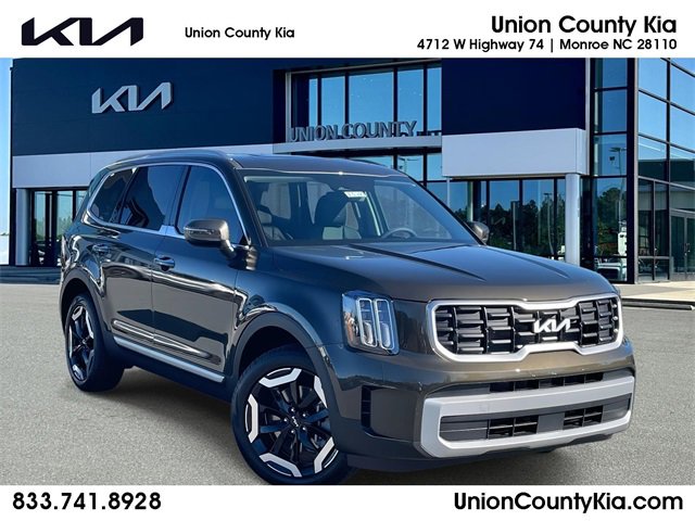 New 2025 Kia Telluride S