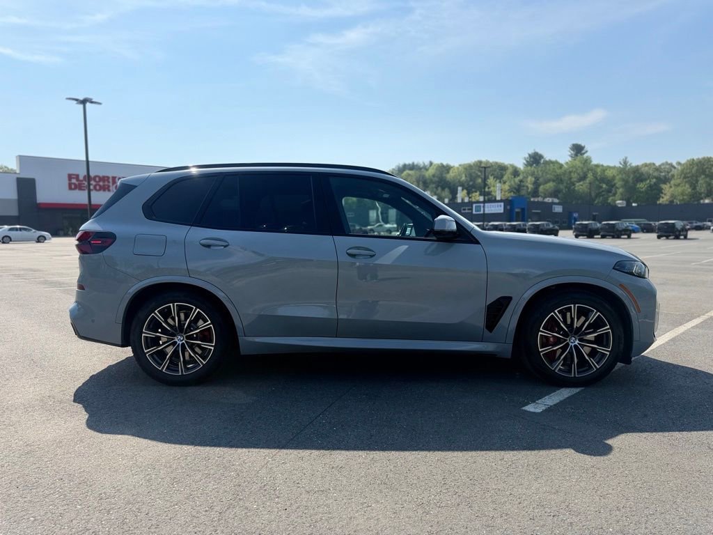 Certified 2026 BMW X5 xDrive50e w/ Executive Package AWD/4WD image 8