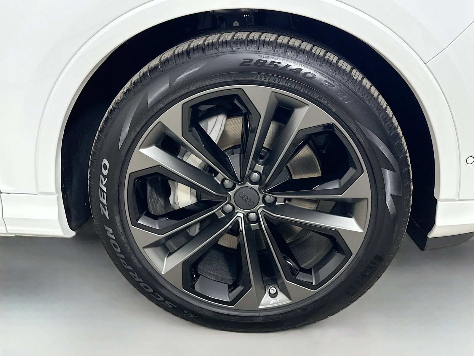 New 2026 Audi Q7 3.0T Prestige AWD/4WD image 11