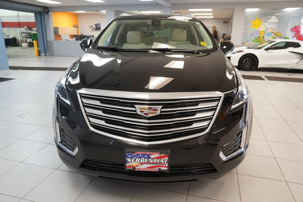 Used 2017 Cadillac XT5 Premium Luxury w/ Advanced Security Package AWD/4WD image 15