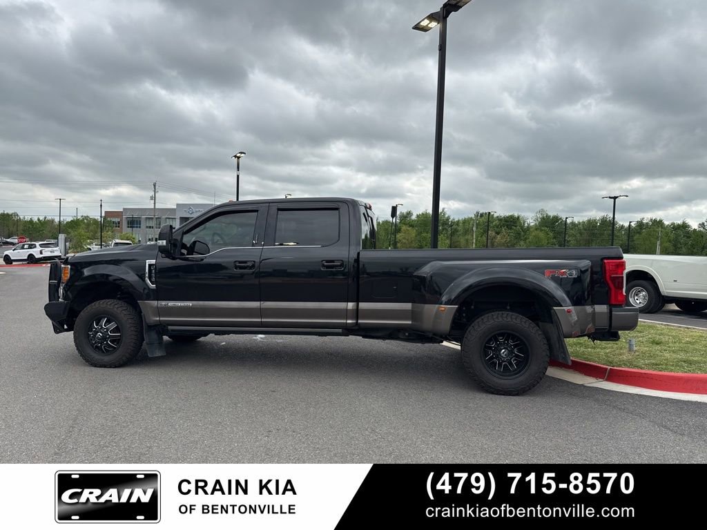 Used 2019 Ford F350 King Ranch w/ King Ranch Ultimate Package image 5