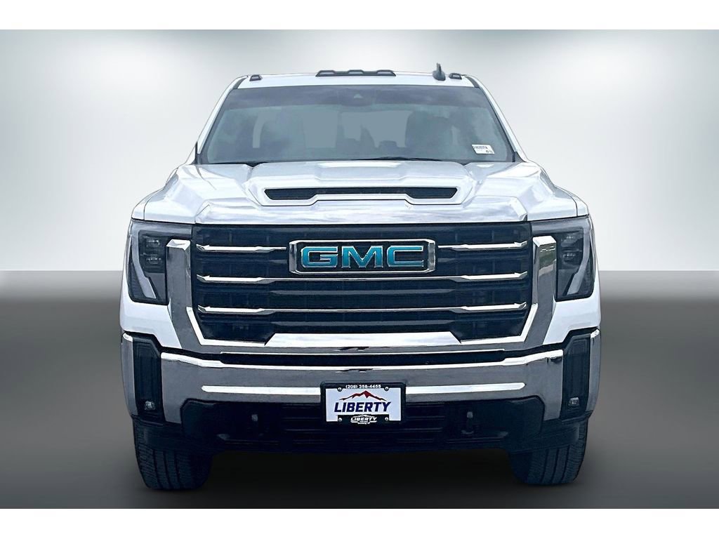 Used 2024 GMC Sierra 2500 SLE w/ SLE Convenience Package image 2