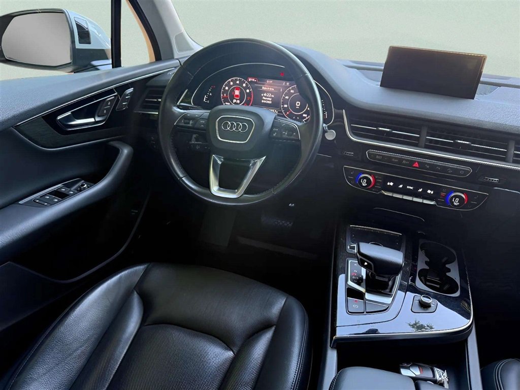 Used 2019 Audi Q7 3.0T Premium Plus w/ Premium Plus Package AWD/4WD image 14