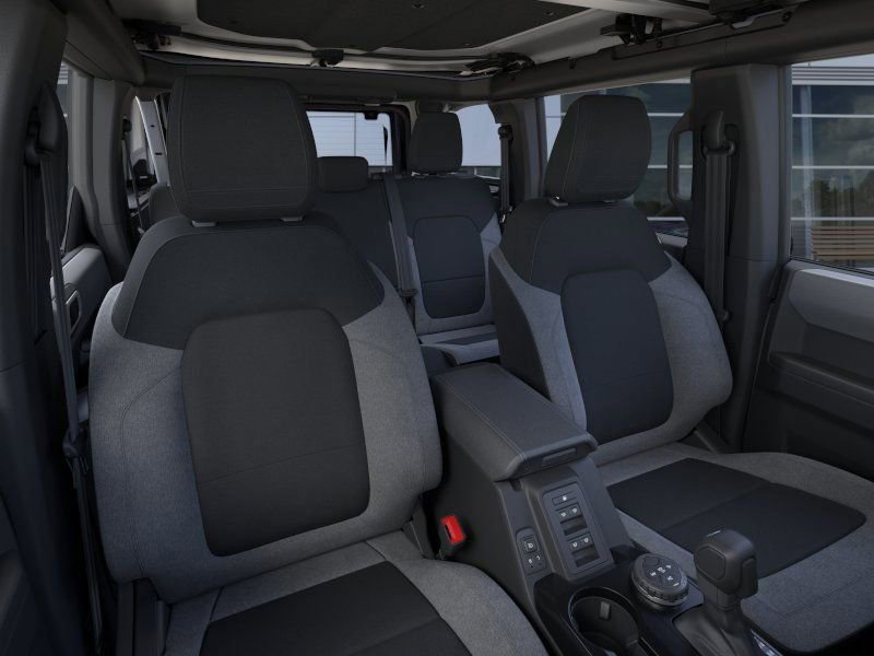 New 2026 Ford Bronco Big Bend image 9