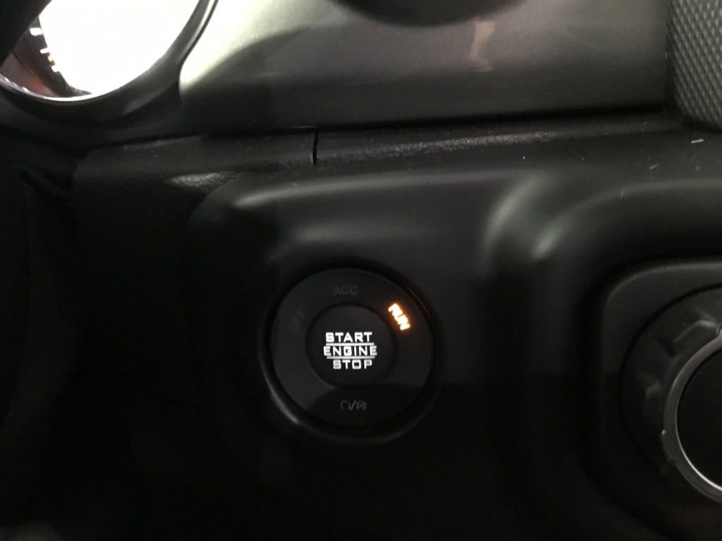 Used 2021 Jeep Wrangler Unlimited Sahara w/ Dual Top Group image 38