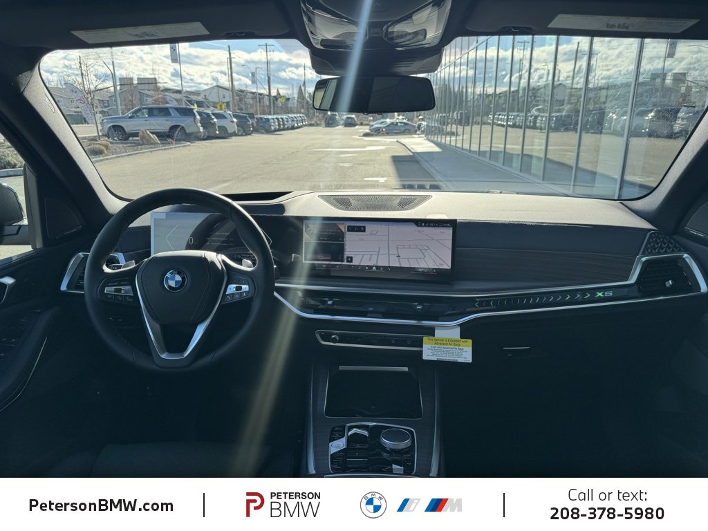 New 2026 BMW X5 xDrive50e image 2