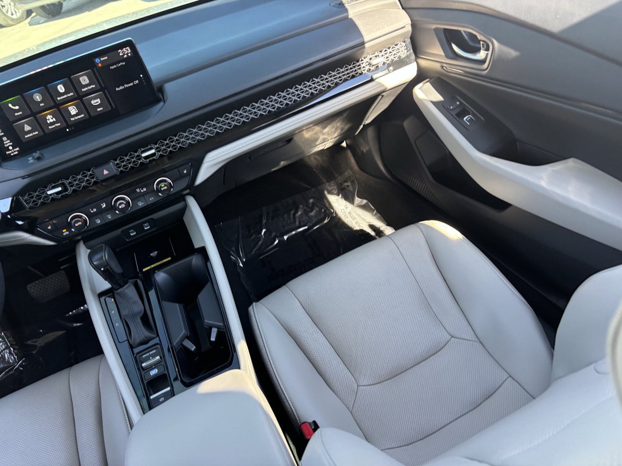 Used 2025 Honda Accord EX-L image 14
