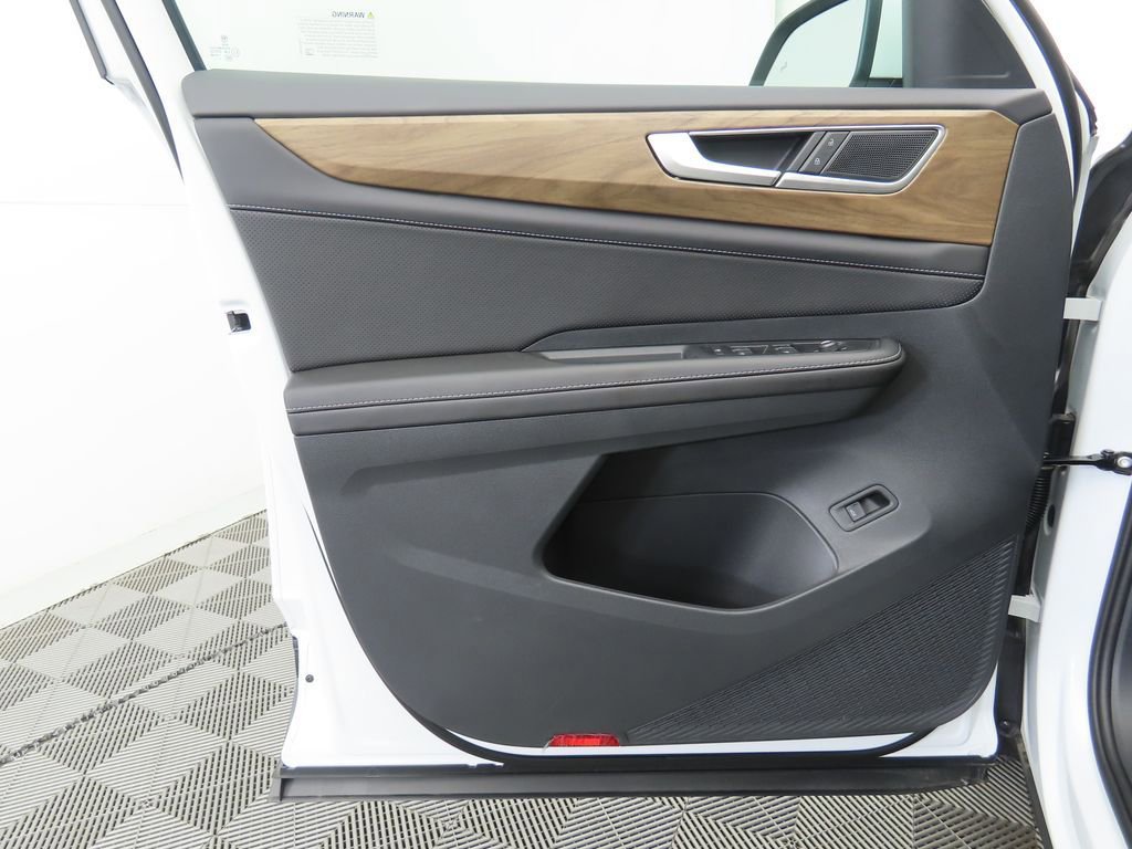 New 2026 Volkswagen Atlas SE image 24