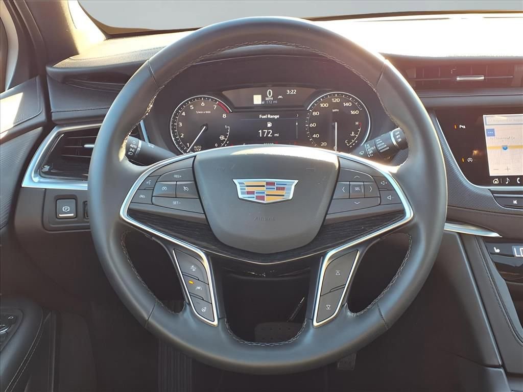 Used 2025 Cadillac XT5 Premium Luxury image 19
