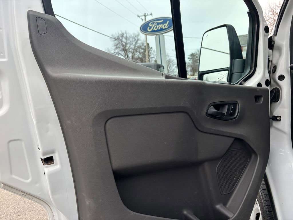 Used 2021 Ford Transit 350 XLT image 16