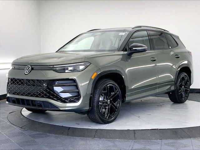 New 2026 Volkswagen Tiguan SE R-Line FWD video 1