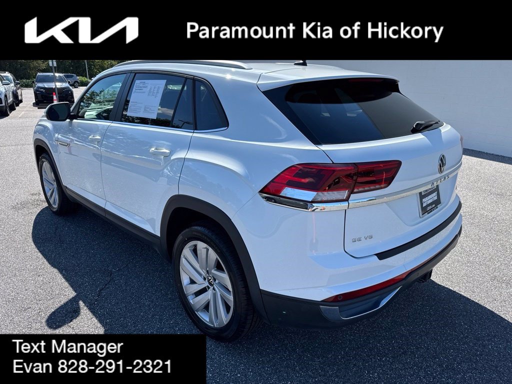 Used 2022 Volkswagen Atlas Cross Sport SE AWD/4WD image 5