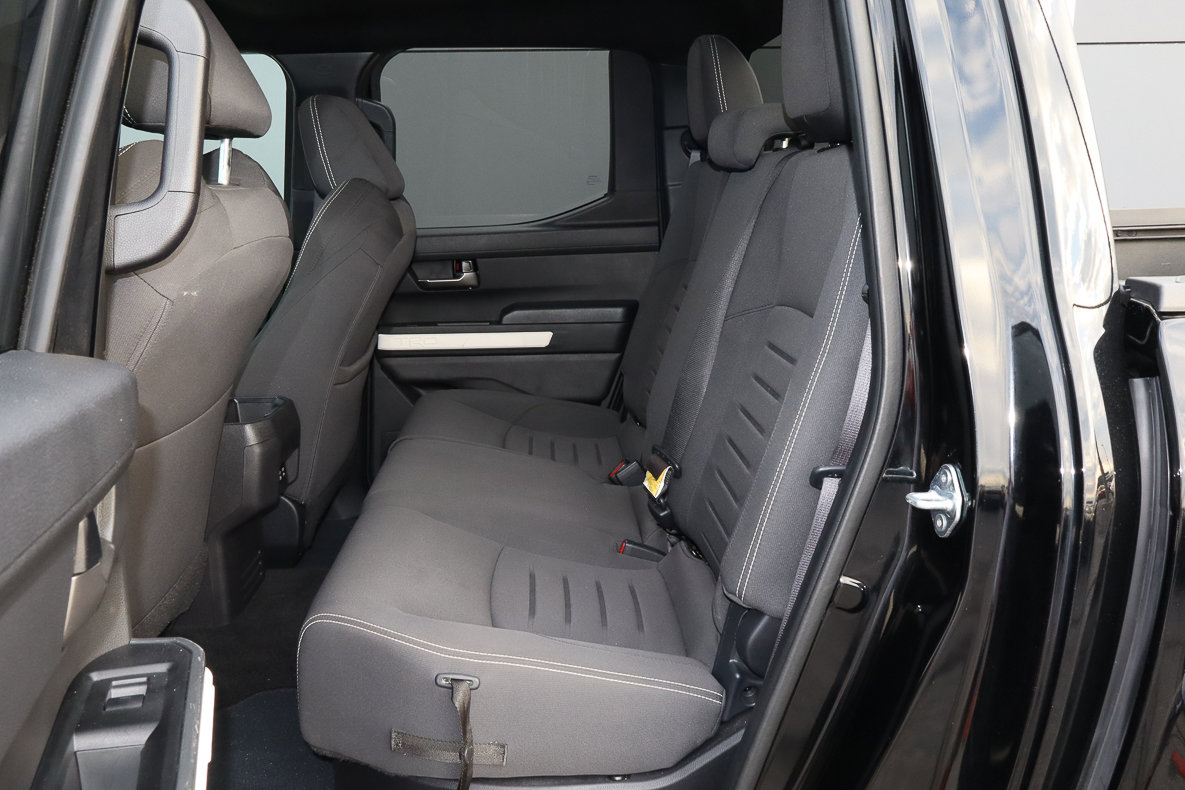 Used 2024 Toyota Tacoma TRD Off-Road image 8