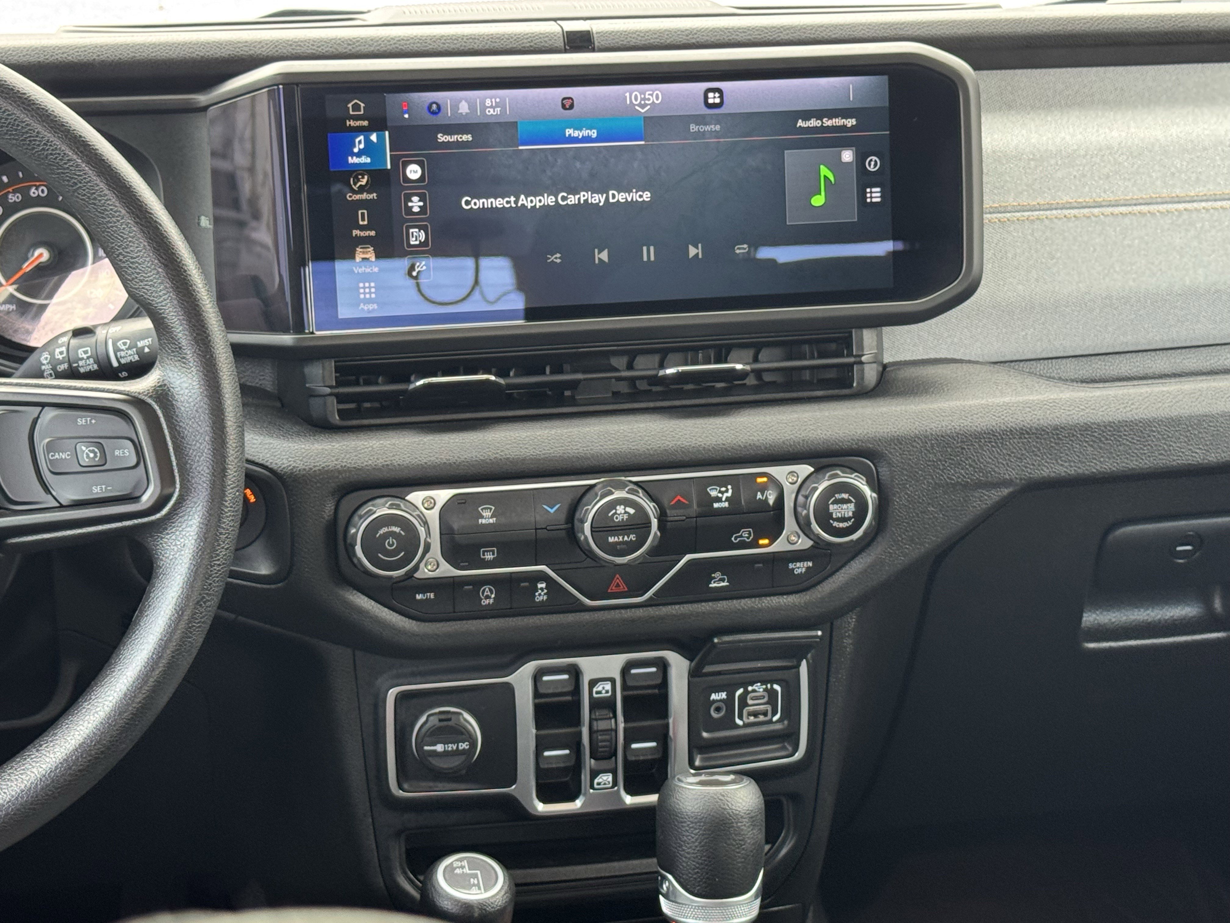 Used 2025 Jeep Wrangler Sport image 18