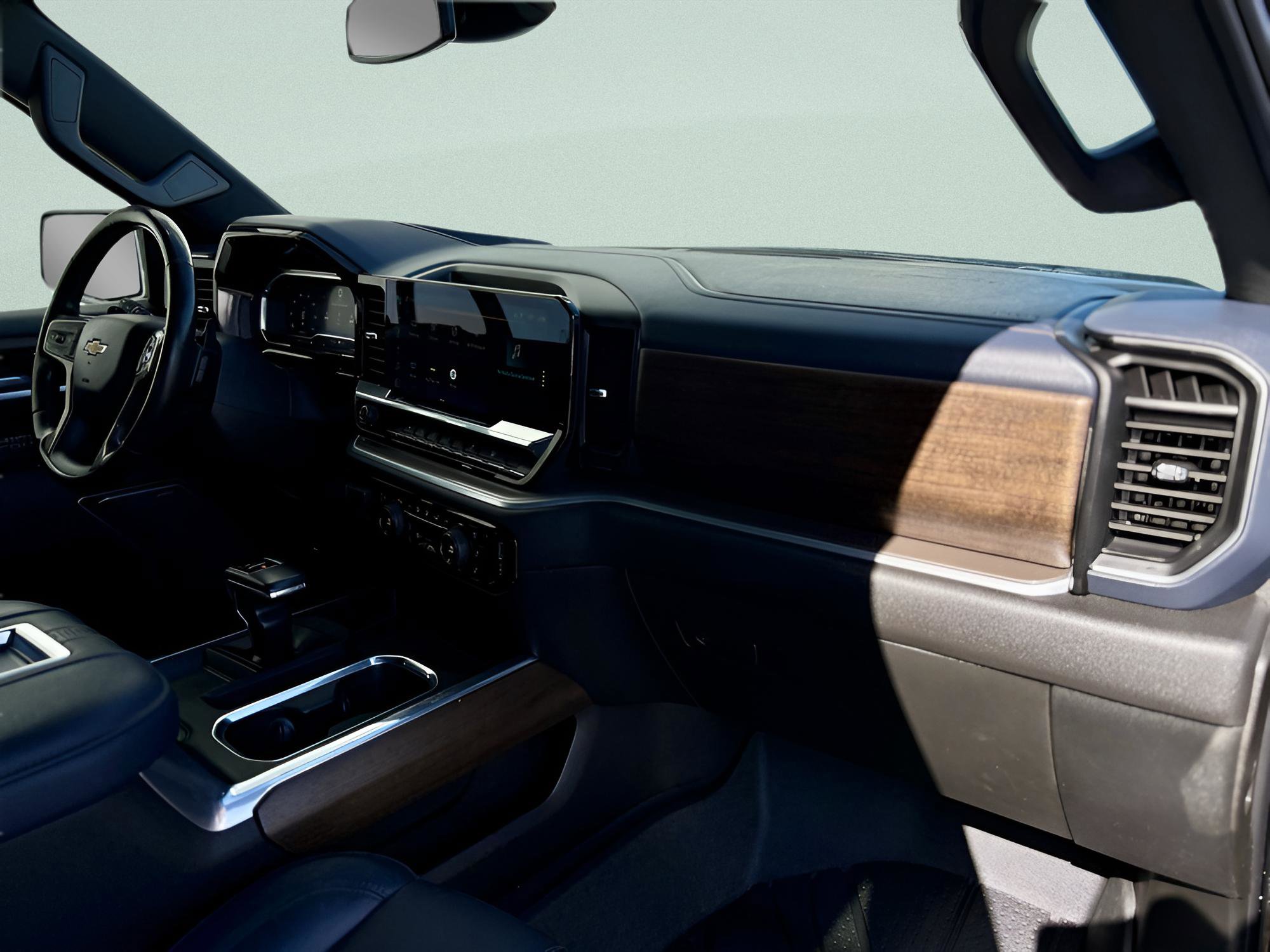 Used 2022 Chevrolet Silverado 1500 High Country image 46