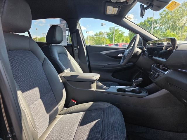 Certified 2026 Buick Envista Preferred FWD image 4