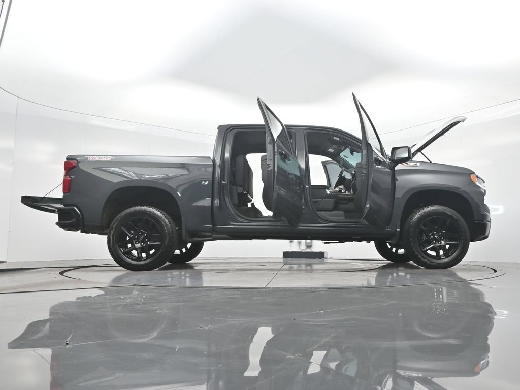 Used 2026 Chevrolet Silverado 1500 LT Trail Boss w/ Safety Package AWD/4WD image 44