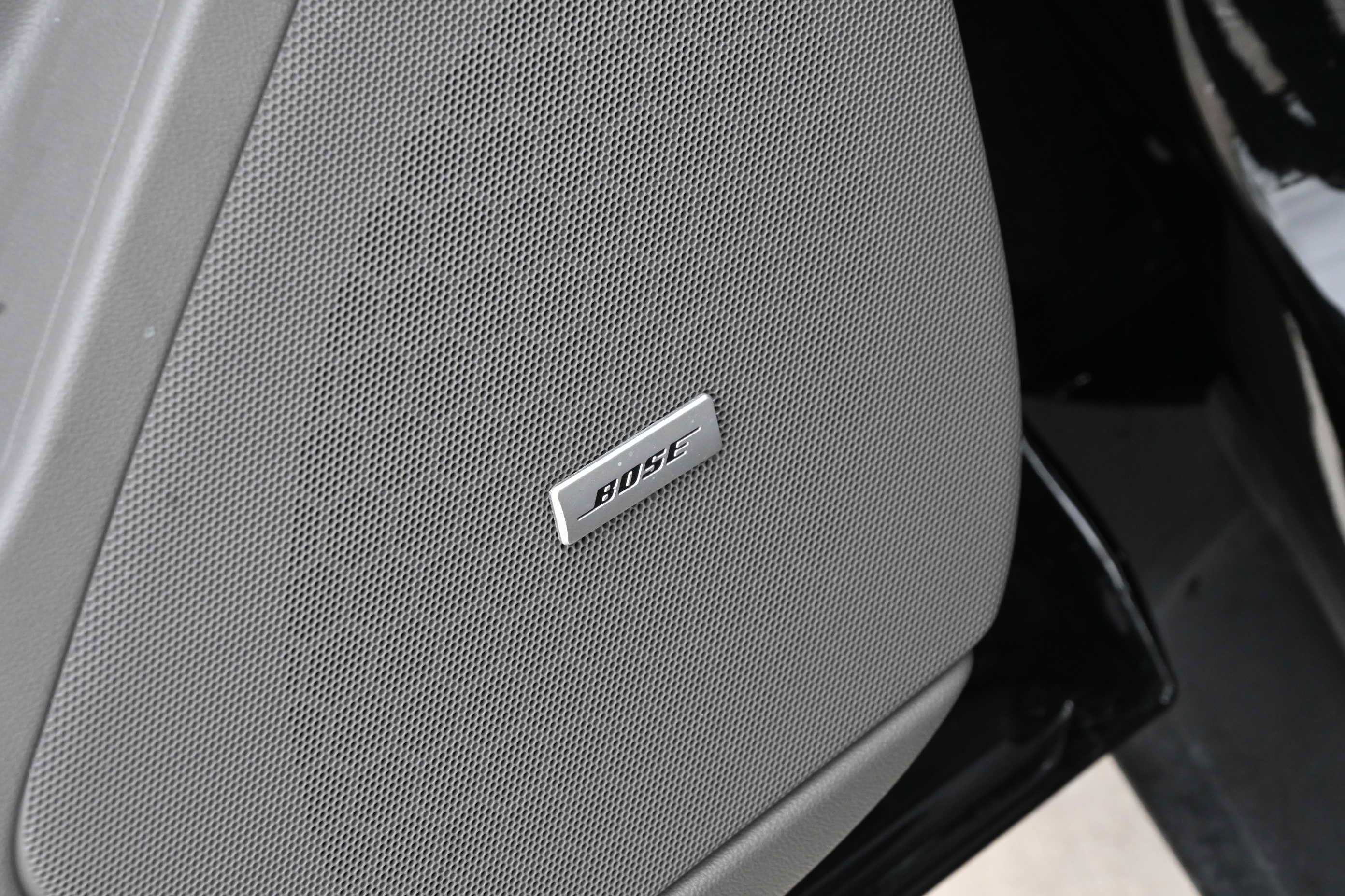 Used 2022 Cadillac XT5 Premium Luxury w/ Technology Package FWD image 28